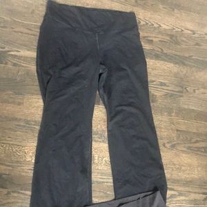 Old Navy Women’s size XXL yoga pants slim bootcut